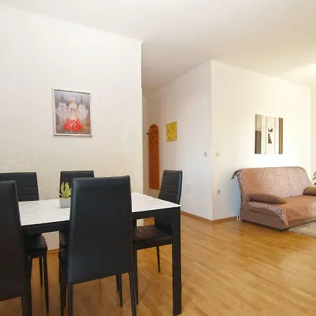 Apartament Zdenka 1897 Pula